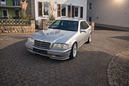 Mercedes-Benz C 180 Gebrauchtwagen
