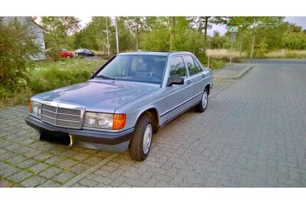 Mercedes-Benz 190 Gebrauchtwagen