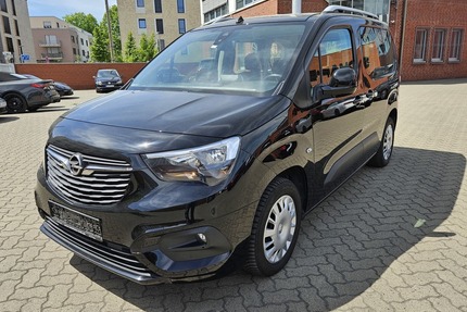 Opel Combo Life 1.5D Selection,Navi,PDC,AHK,VOLL Gebrauchtwagen