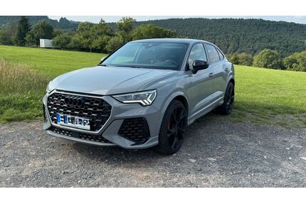 Audi RSQ3 Gebrauchtwagen