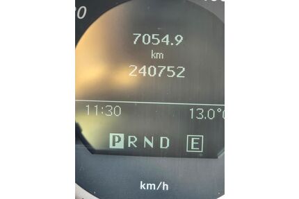 Mercedes-Benz 220 Gebrauchtwagen