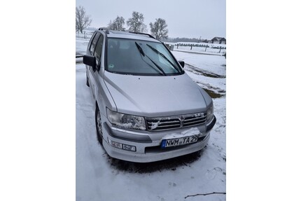 Mitsubishi Space Wagon Gebrauchtwagen