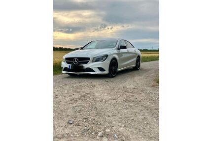 Mercedes-Benz CLA 200 Gebrauchtwagen