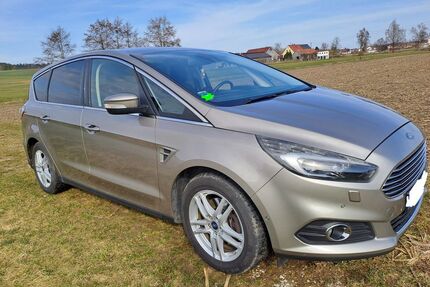 Ford S-Max Gebrauchtwagen