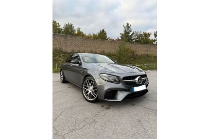 Mercedes-Benz E 63 AMG Gebrauchtwagen