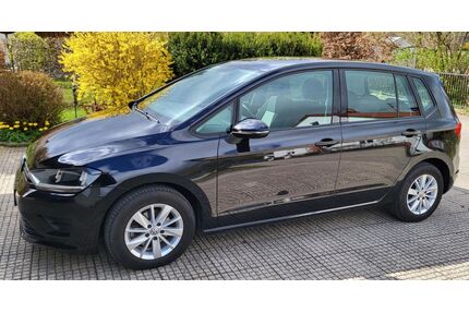 VW Golf Sportsvan Gebrauchtwagen