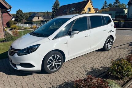 Opel Zafira Tourer Gebrauchtwagen