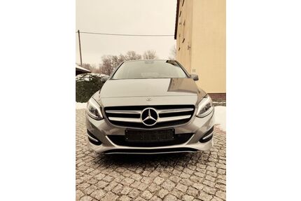 Mercedes-Benz B 180 Gebrauchtwagen