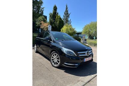 Mercedes-Benz B 180 Gebrauchtwagen
