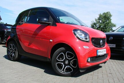 Smart ForTwo Prime Pano LED Tempomat Leder Kamera Gebrauchtwagen