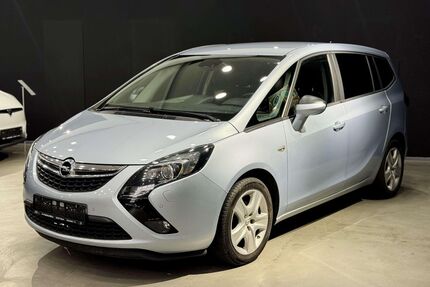 Opel Zafira Tourer Gebrauchtwagen