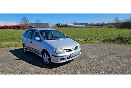 Nissan Almera Tino Gebrauchtwagen