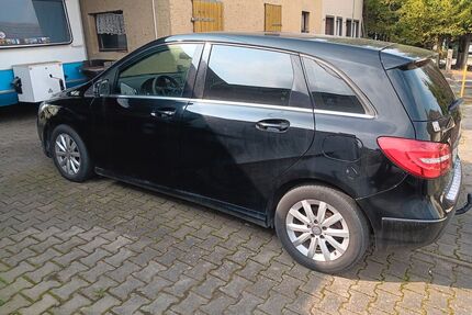 Mercedes-Benz B 180 Gebrauchtwagen
