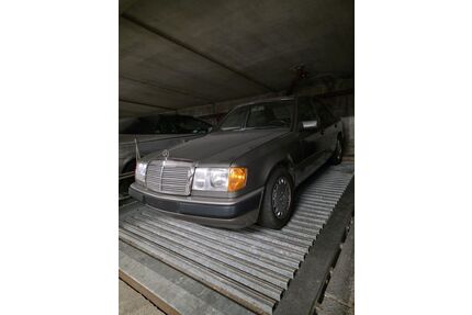 Mercedes-Benz 230 Gebrauchtwagen