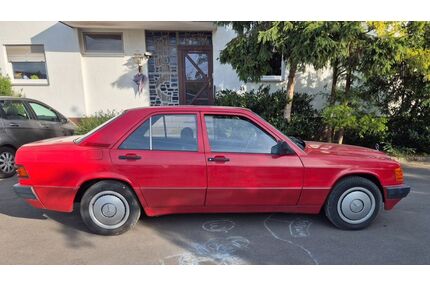 Mercedes-Benz 190 Gebrauchtwagen