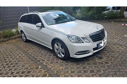 Mercedes-Benz E 220 Gebrauchtwagen