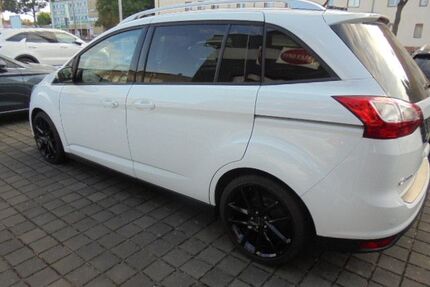 Ford Grand C-Max Gebrauchtwagen