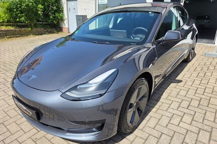 Tesla Model 3 Gebrauchtwagen
