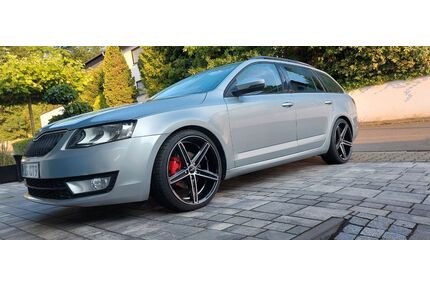 Ford Octavia 