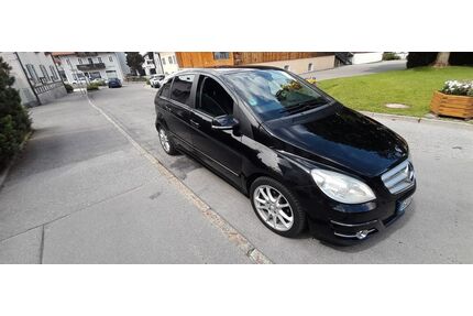 Mercedes-Benz B 200 Gebrauchtwagen