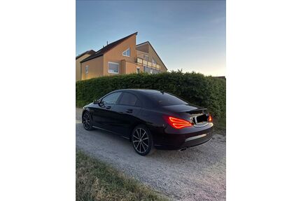 Mercedes-Benz CLA 200 Gebrauchtwagen