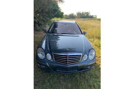 Mercedes-Benz E 220 Gebrauchtwagen
