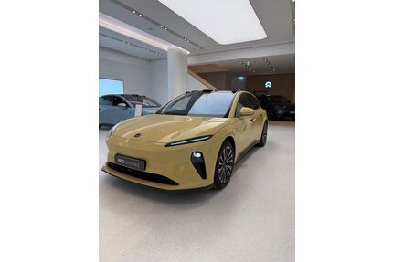 Nio ET5 
