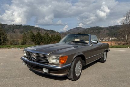 Mercedes-Benz 560 Gebrauchtwagen