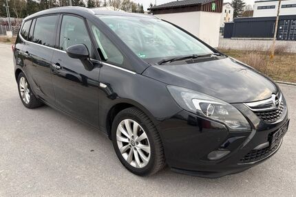 Opel Zafira Tourer Gebrauchtwagen