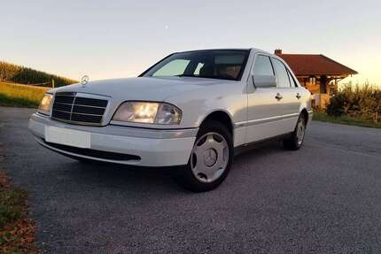 Mercedes-Benz 180 Gebrauchtwagen