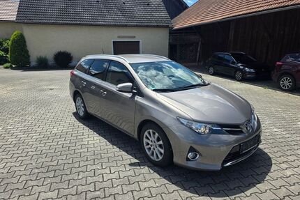 Toyota Auris Gebrauchtwagen
