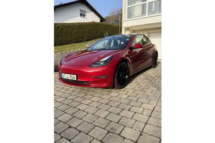 Tesla Model 3 Gebrauchtwagen