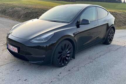 Tesla Model Y Gebrauchtwagen