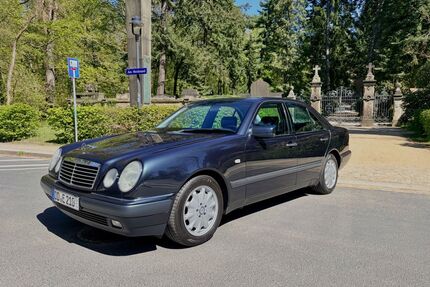 Mercedes-Benz E 320 Gebrauchtwagen