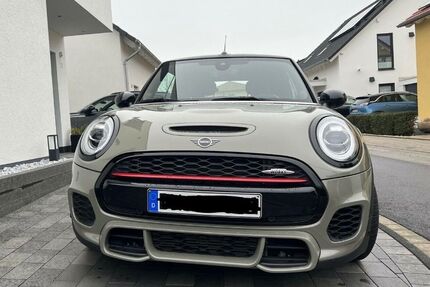 Mini John Cooper Works Cabrio Gebrauchtwagen
