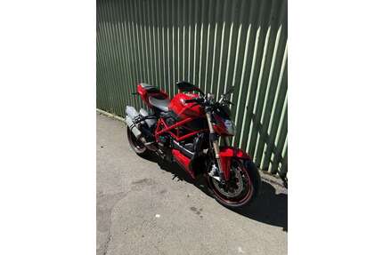 Ducati Streetfighter Gebrauchtwagen
