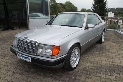 Mercedes-Benz 220 Gebrauchtwagen