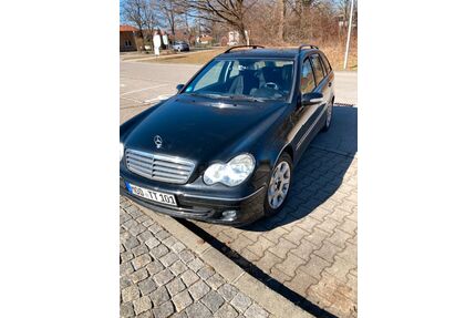Mercedes-Benz 220 Gebrauchtwagen