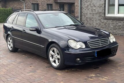 Mercedes-Benz 220 Gebrauchtwagen