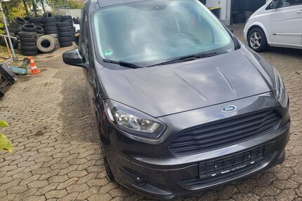 Ford Tourneo Courier Gebrauchtwagen