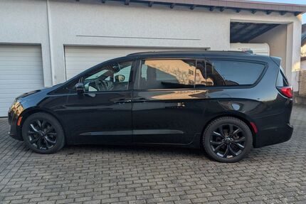 Chrysler Pacifica Gebrauchtwagen