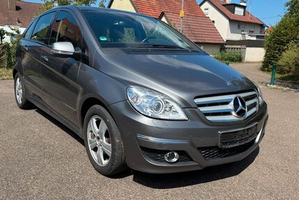 Mercedes-Benz B 200 Gebrauchtwagen