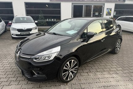 Renault Clio 1.2 INITIALE Paris*Aut,Navi,Leder,LED,Panor Gebrauchtwagen