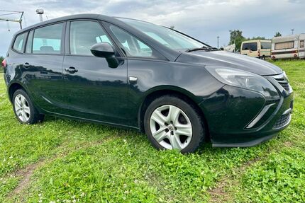 Opel Zafira Tourer Gebrauchtwagen
