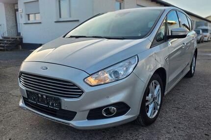Ford S-Max Gebrauchtwagen