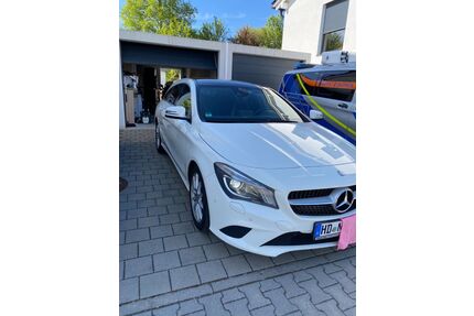 Mercedes-Benz CLA 200 Shooting Brake Gebrauchtwagen