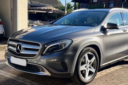 Mercedes-Benz GLA 180 Gebrauchtwagen