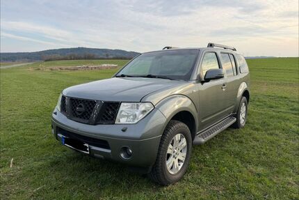 Nissan Pathfinder Gebrauchtwagen