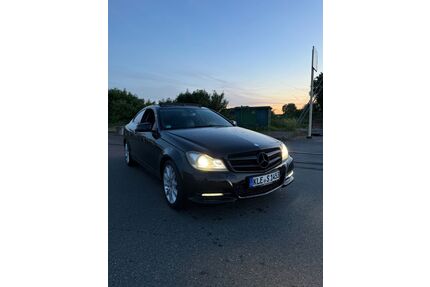 Mercedes-Benz C 250 Gebrauchtwagen