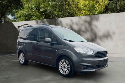 Ford Tourneo Courier Gebrauchtwagen